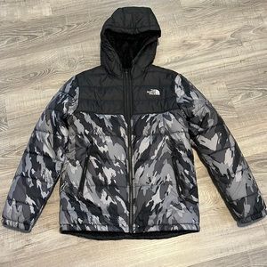 Boys North Face reversible fleece/jacket